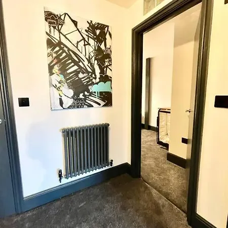 Duplex Harbourside Centre * Бристоль