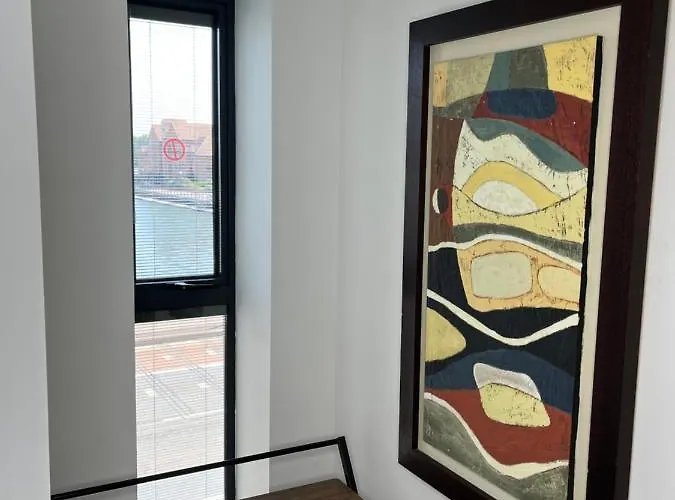 Duplex Harbourside Centre