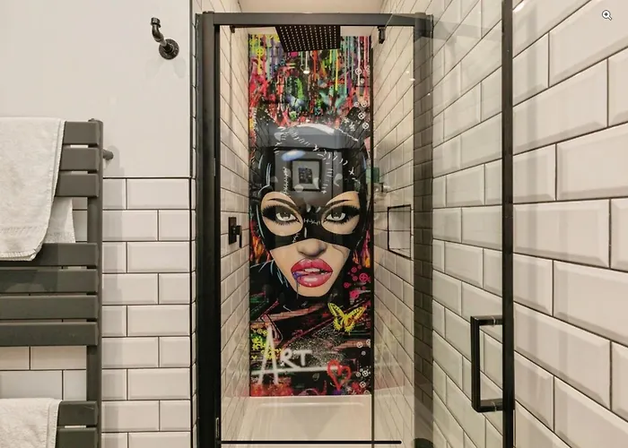 Duplex Harbourside Centre *