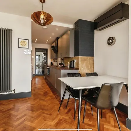 Апартаменты Duplex Harbourside Centre Бристоль