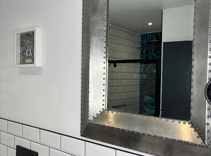 Апартаменты Duplex Harbourside Centre Бристоль