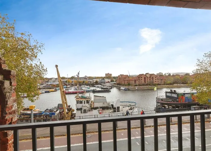 Апартаменты Duplex Harbourside Centre